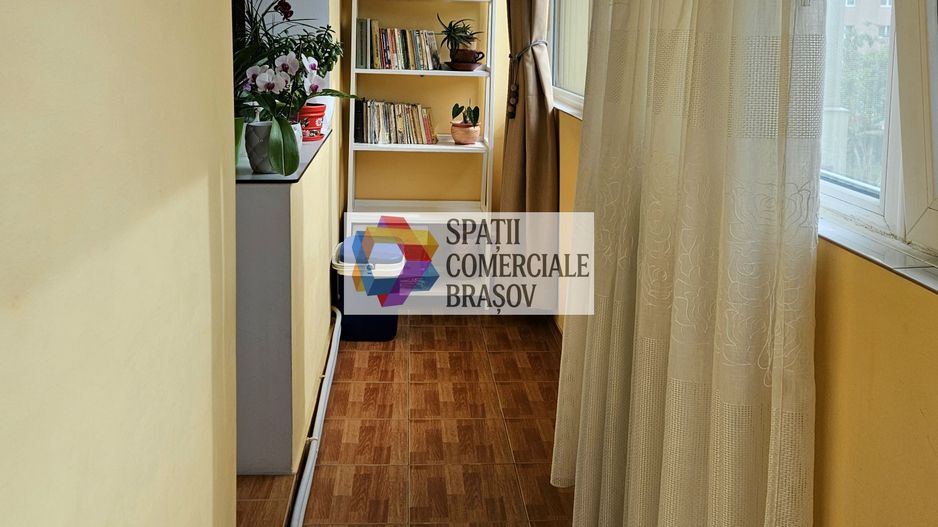 Apartament 4 camere de vânzare Brasov, zona Calea Bucuresti - Judetean, 100 mp - Poză 14