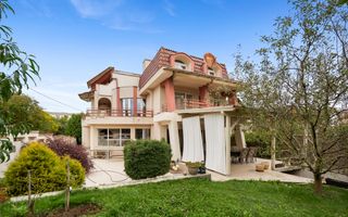 Vila ideala pentru locuința, clinica sau birouri! - Poză 1