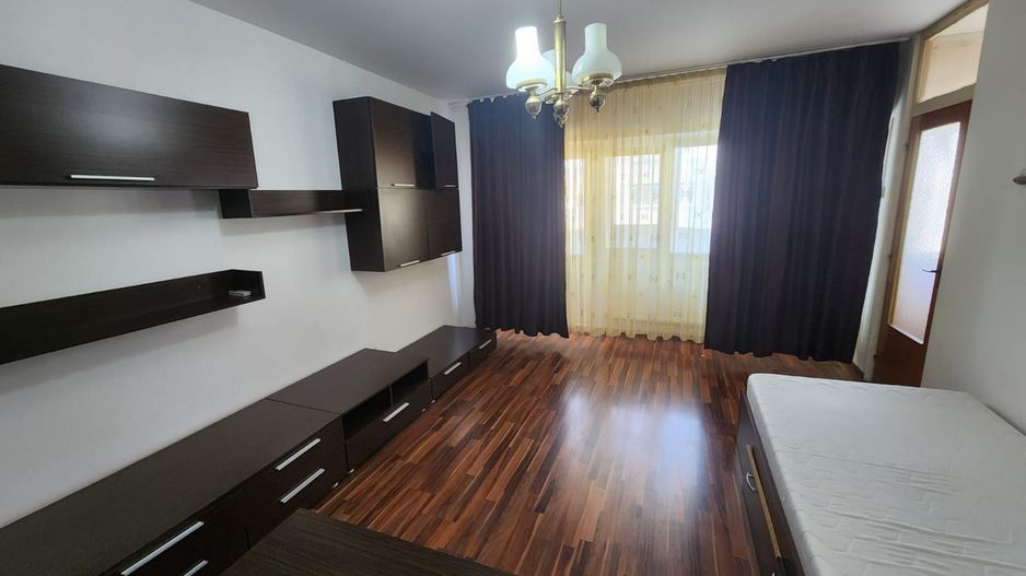 Apartament cu o cameră de vânzare în Tei, Bucuresti - Poză 2