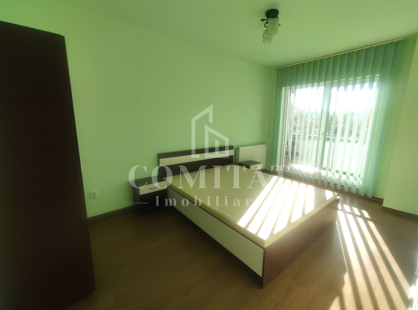 Vand apartament 2 camere | zona Vivo | Floresti - Poză 1
