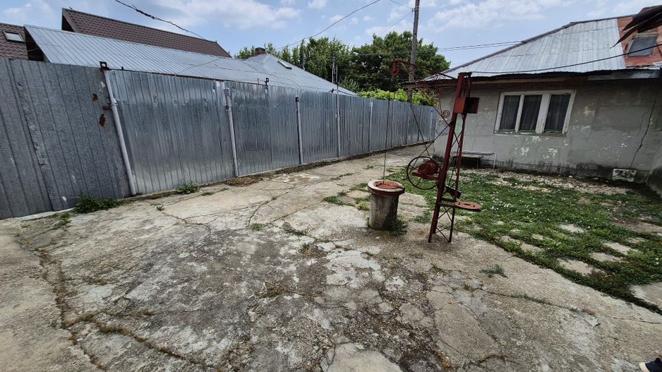 Casa batraneasca+anexa+garaj+961.07 mp teren intravilan Otopeni - Poză 24