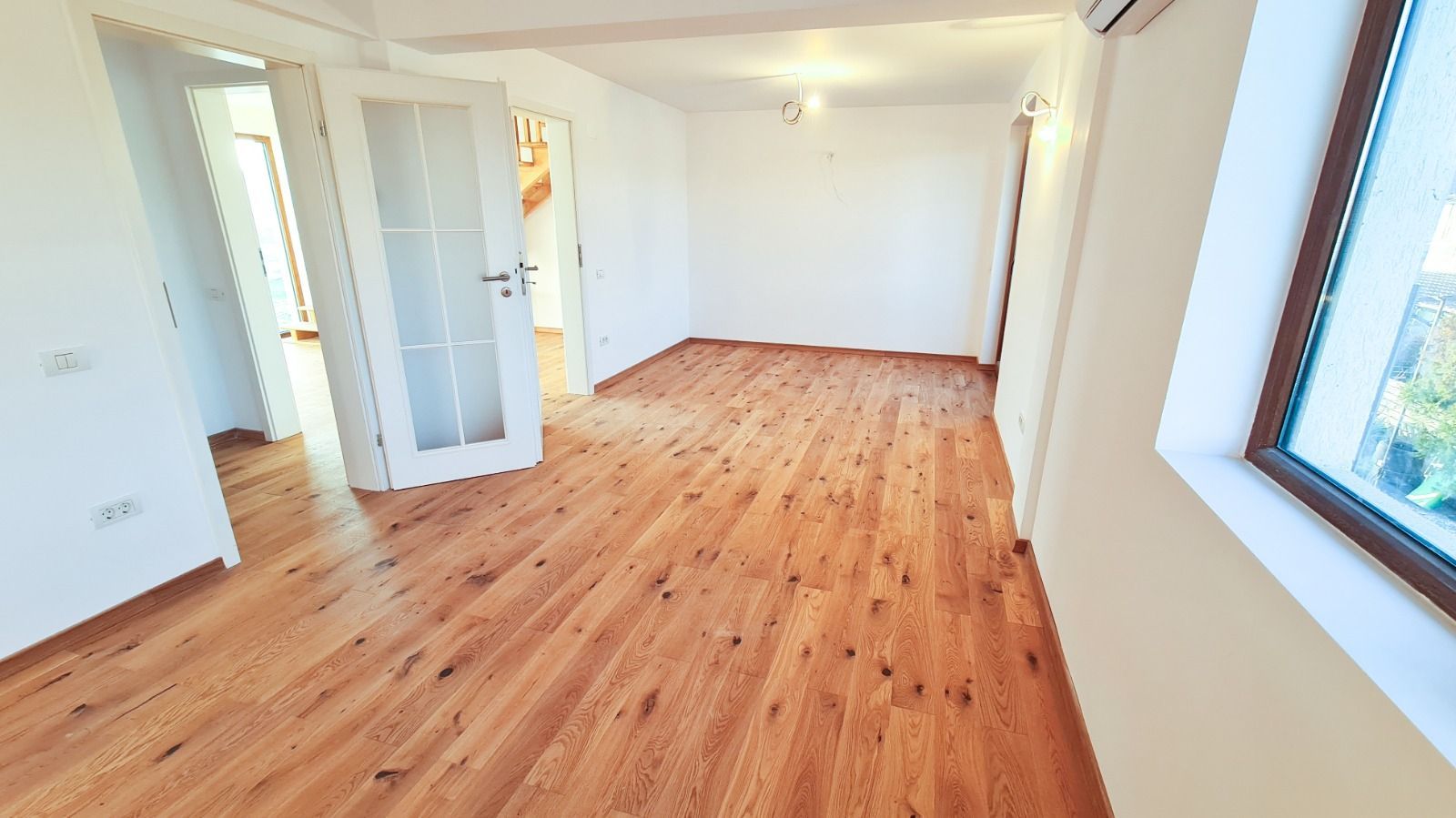 Casa noua, Green City, parter ,etaj , mansarda, 150mp utili,lux - Poză 11