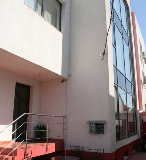 Vila pentru birouri in zona Bulevardul Banu Manta - Primaria Sector 1 - Poză 3