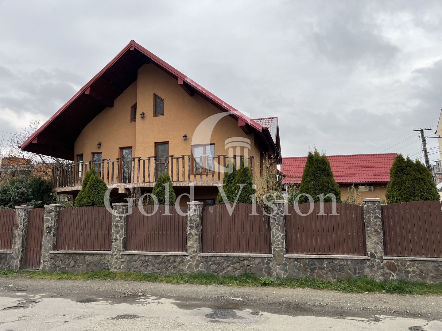 Casă cu 5 camere + anexă cu garaj, mobilată complet, str. Gh. Șincai - Poză 19