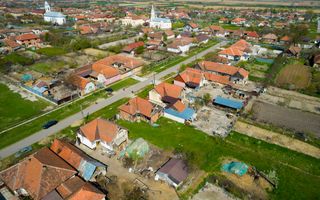 Casă la roșu în Comuna Bocsig, Arad - Poză 3