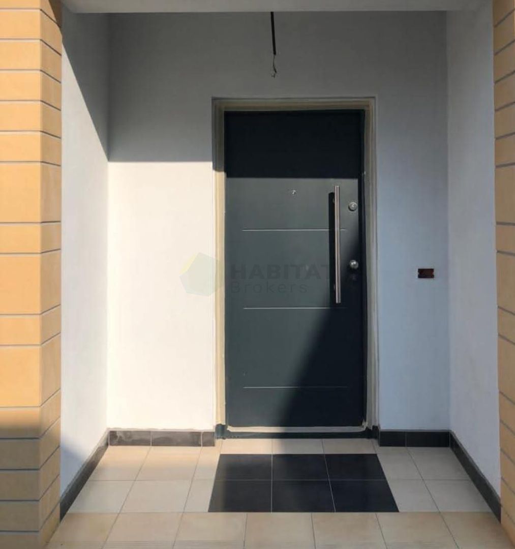 Vilă spațioasă Tunari | Curte mare | Complex închis - Poză 3