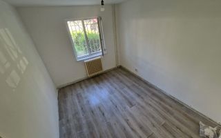 Apartament cu 3 camere, 65 mp, decomandat, zona strazii Primaverii - Poză 8