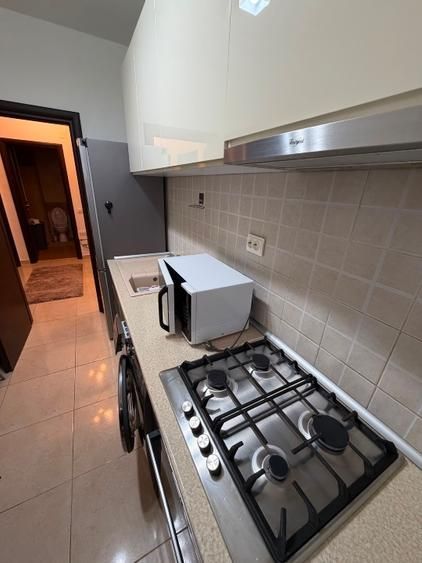 Apartament 2 camere Mihai Bravu cu Parcare privată inclusă si centrala - Poză 7