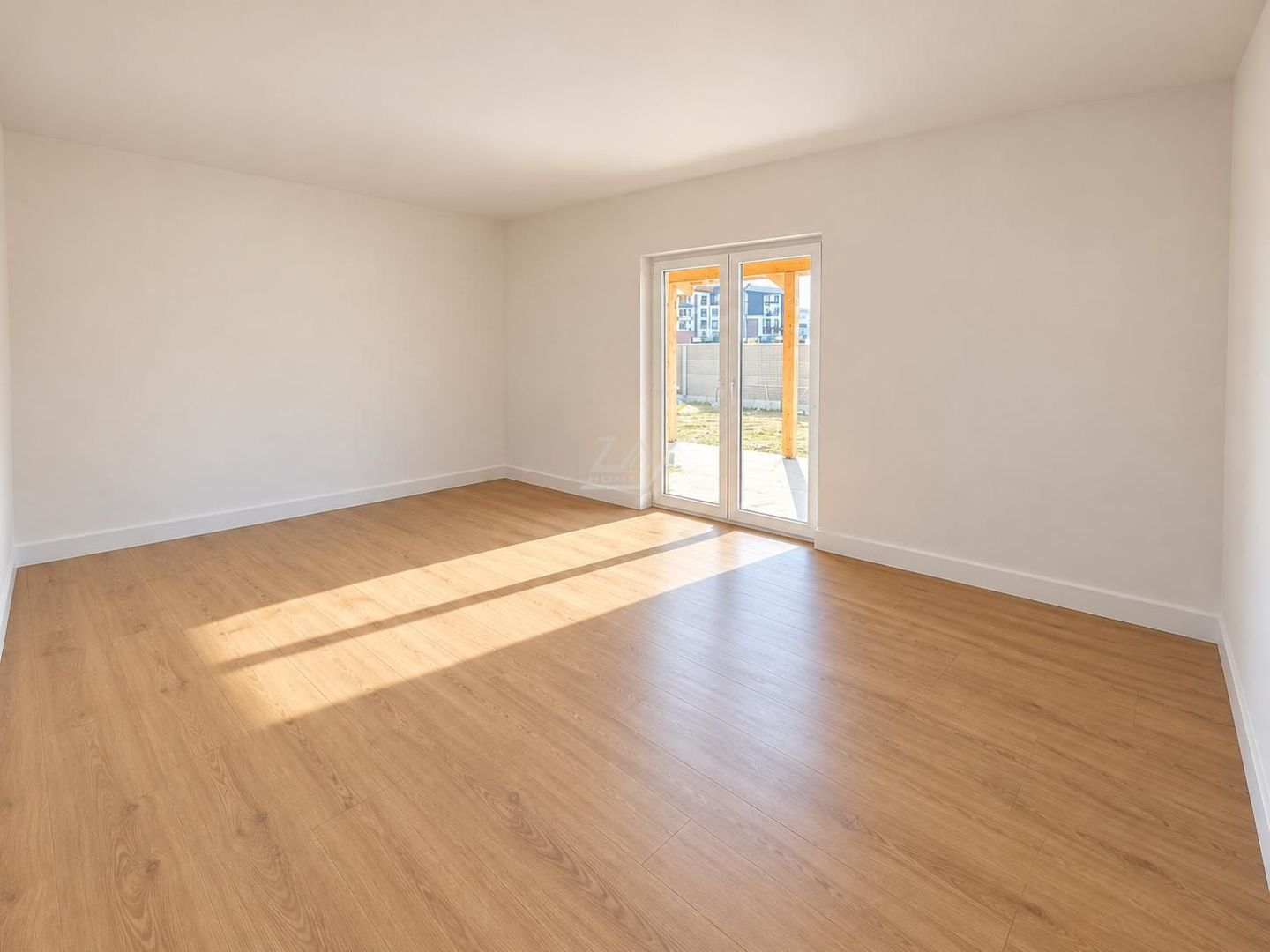 COMISION 0! DRUMUL BOILOR. Duplex cu 4 camere, 3 bai. Toate utilitatile. - Poză 3