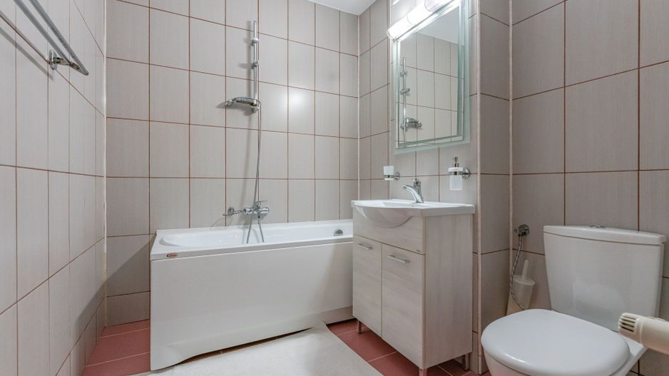 Apartament 2 Camere Răcădău | 75 mp | 2 Băi | Beci Subsol | Etaj 2/4 - Poză 8