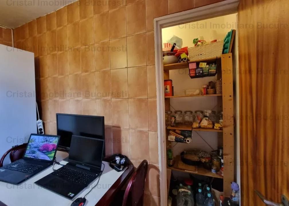 Vanzare Apartament 2 camere, Zona Rahova, sector 5 - Poză 3