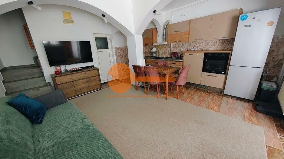 Casă ultracentrală, 4 camere + terasă, Piața Rosetti – Universitate - Poză 3