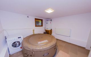 Casa de vanzare - zona Ferneziu - Poză 20