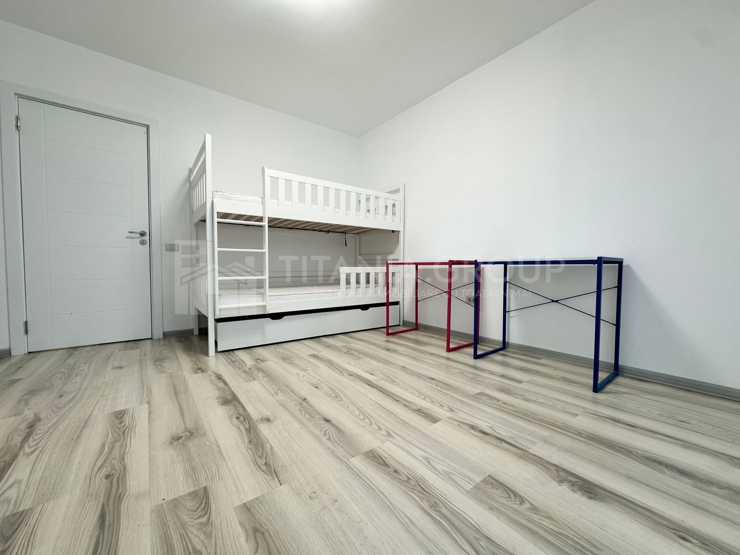 Casa mobilata modern, cu 3 camere de inchiriat - Sanpetru - Poză 7