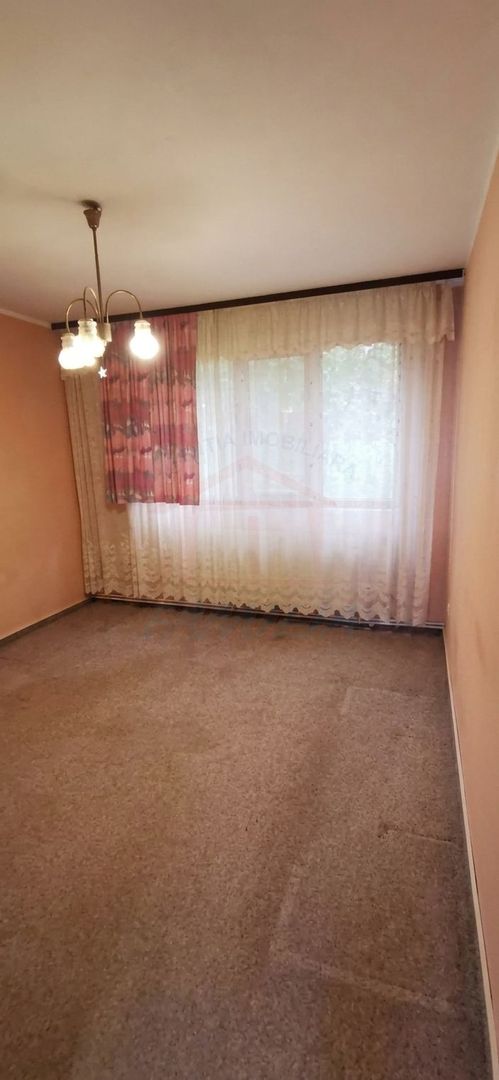 APARTAMENT 3 CAMERE DE VÂNZARE | MAZEPA – APROAPE DE FALEZĂ | 80.000 € - Poză 1