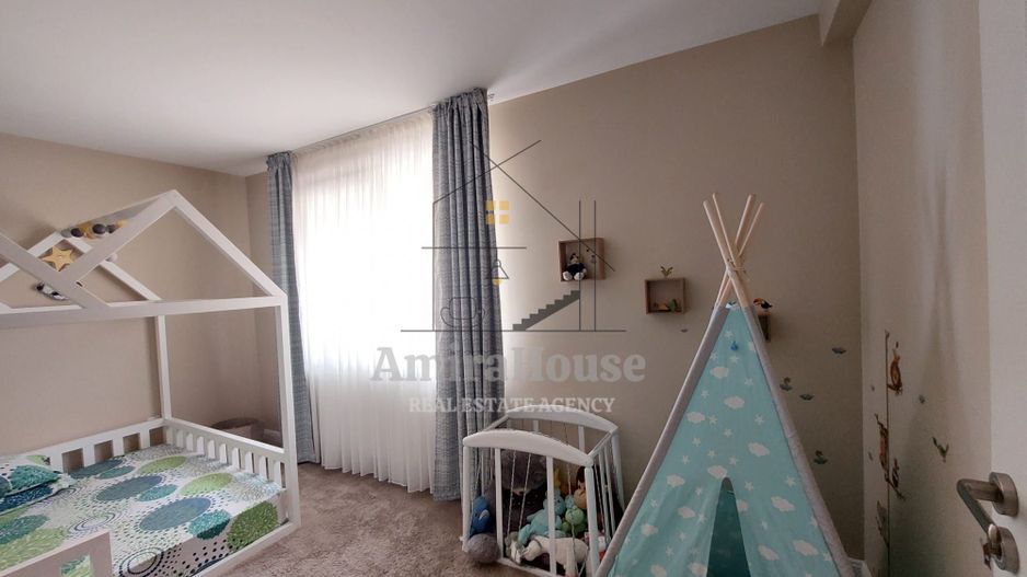 Duplex ultrafinisat mobilat utilat cu 2 locuri de parcare zona Terra - Poză 21