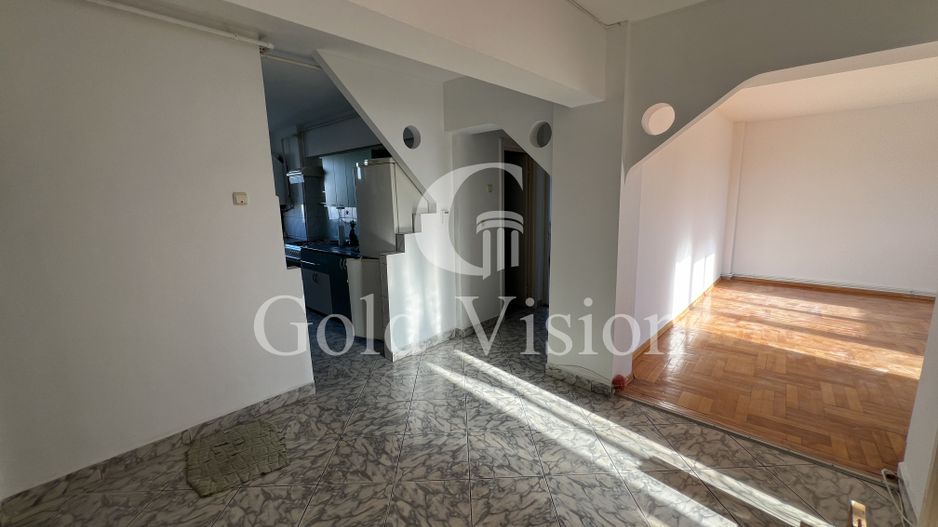 Apartament cu 3 camere, etajul 5/6, decomandat, zona Unirii - Poză 5