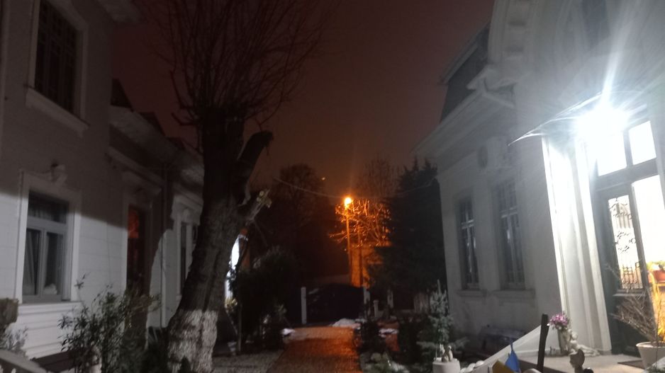 Ag BRASADAS vinde vila 30 cam 1700mp Unirii. - Poză 10