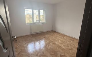 Apartament 3 camere renovat – etaj superior, lumină naturală excelentă - Poză 6