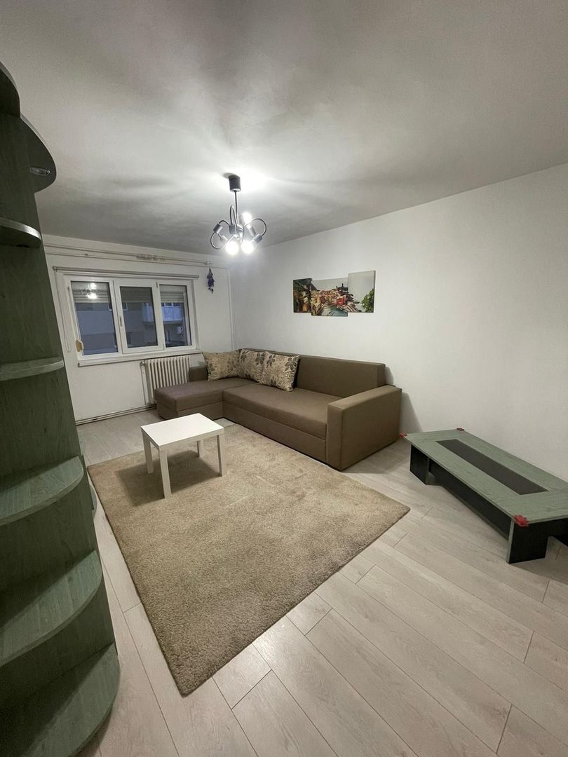 Apartament cu 2 de inchiriat camere Alba Iulia - Poză 1