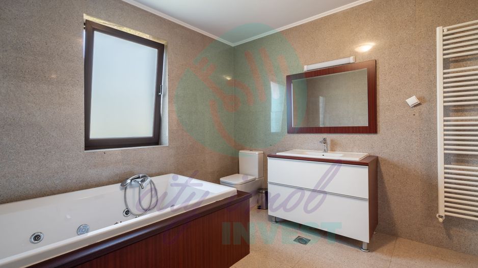 Casa in zona Vitan - Splai, ideala pentru orice tip de activitate sau locuinta - Poză 18