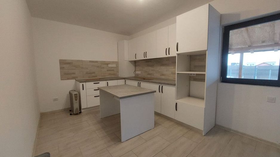 Oportunitate Casa Bradu zona Aerodrom - Poză 8