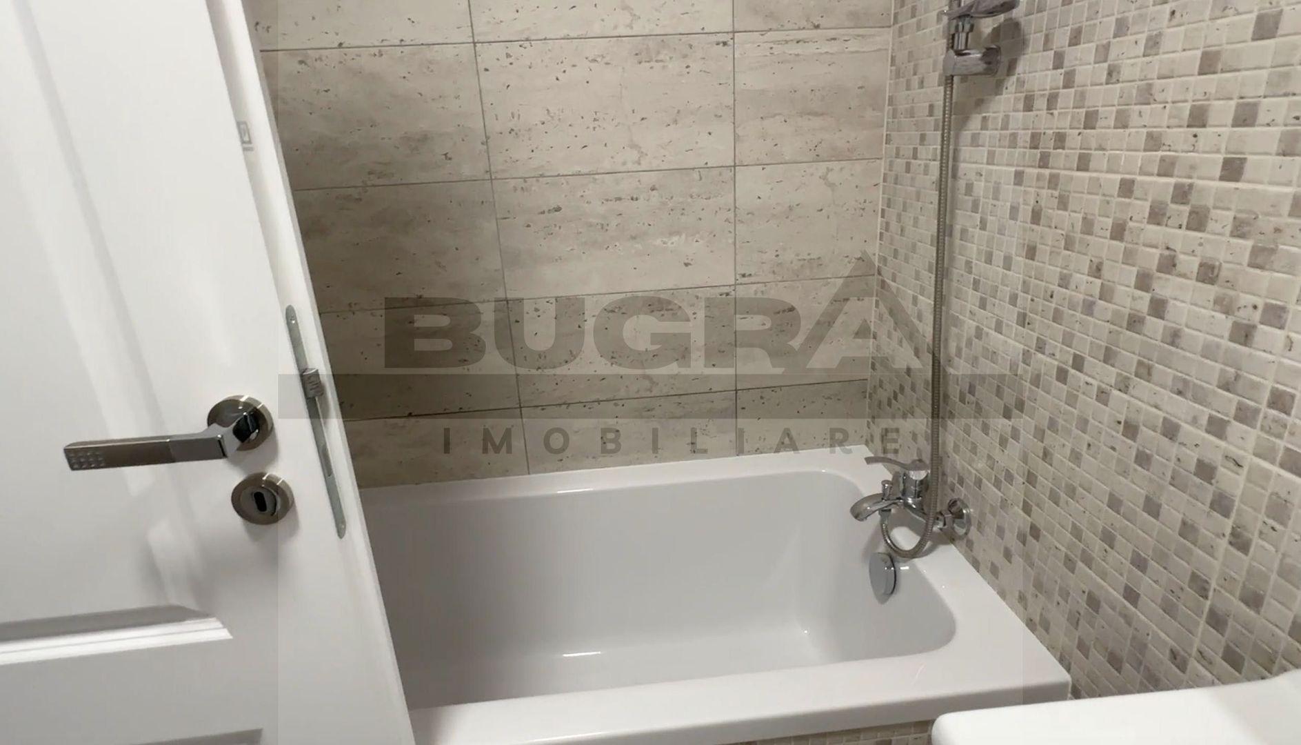 Apartament de 2 camere, 53mp, parcare subterana, zona Vivo - Poză 4