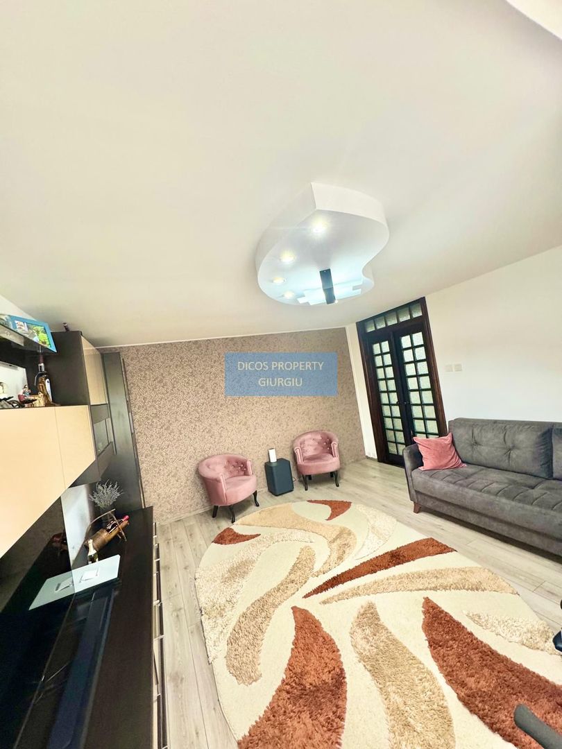 Apartament 3 camere, 72 mp utili, etaj 4/4 – Str. Negru Vodă, cu garaj - Poză 1