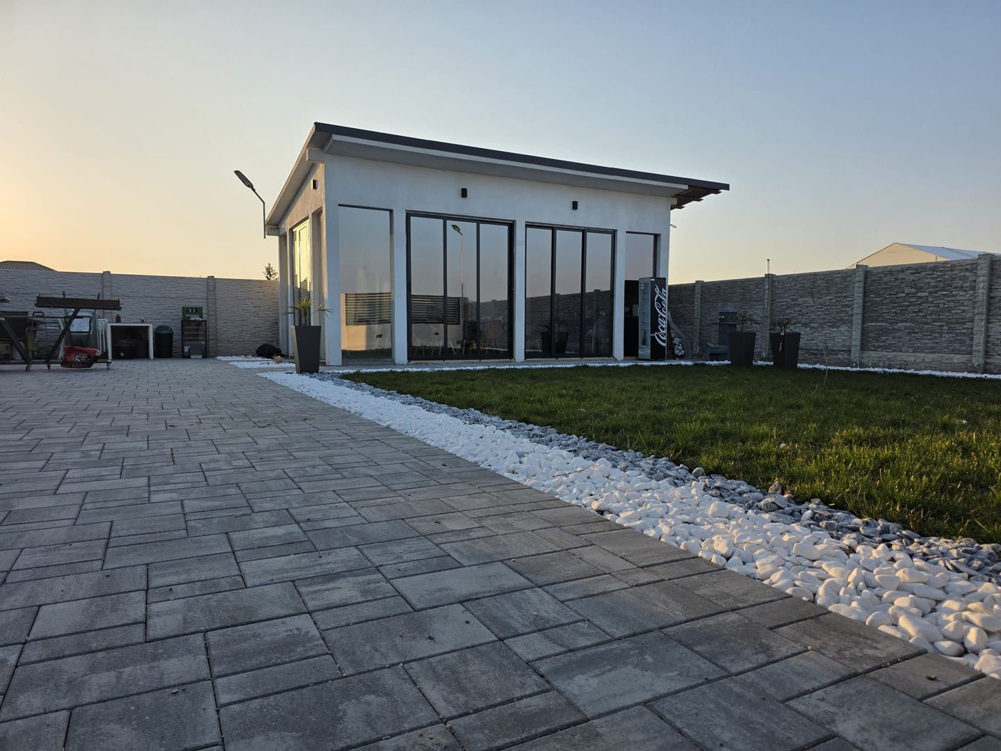 Casa- zona Metro - Poză 4