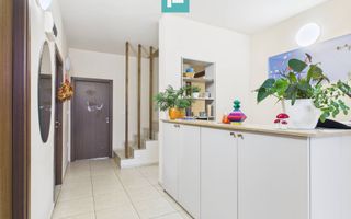 Casă  spațioasă cu 5 camere, Aradului - Poză 5