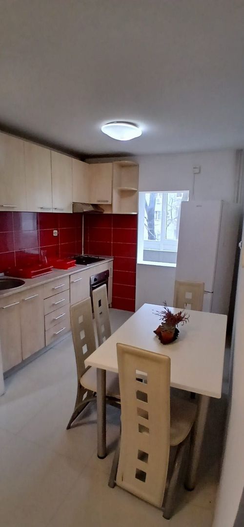 Apartament 2 camere de vanzare Gorjului - Poză 13