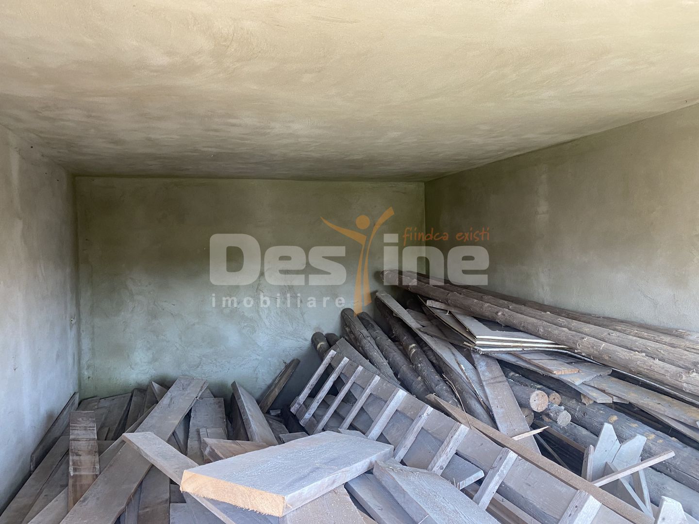 Casa de vanzare 260mp Borlesti 85.000€ - Poză 15