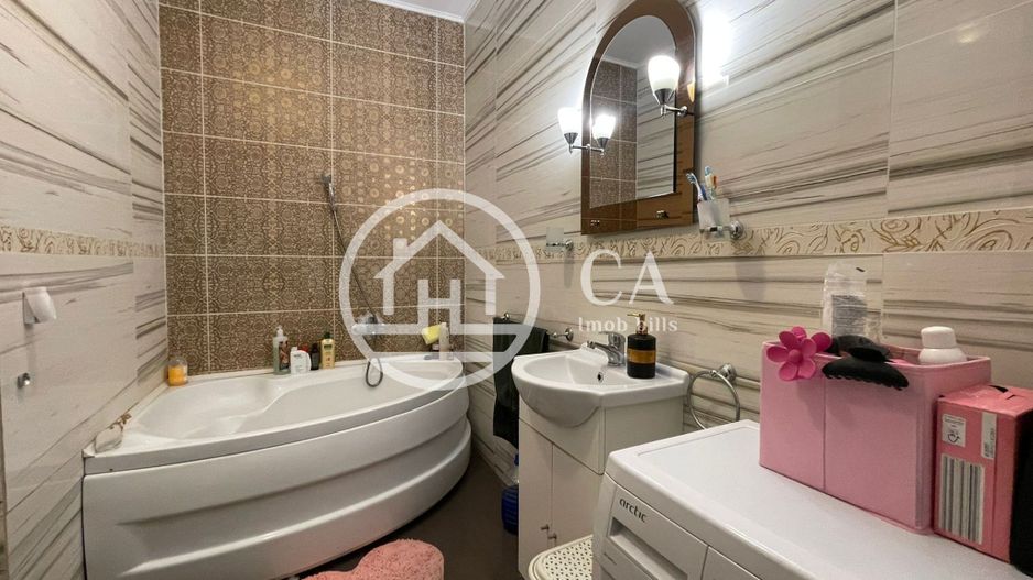 Apartament de vanzare cu 2 camere în Nufarul Plazza, Oradea - Poză 11