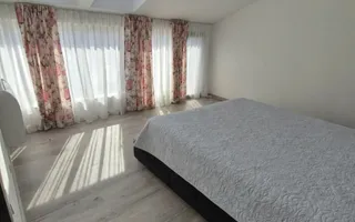 Apartament cu 4 camere in casa - zona Centrul Civic - Poză 16