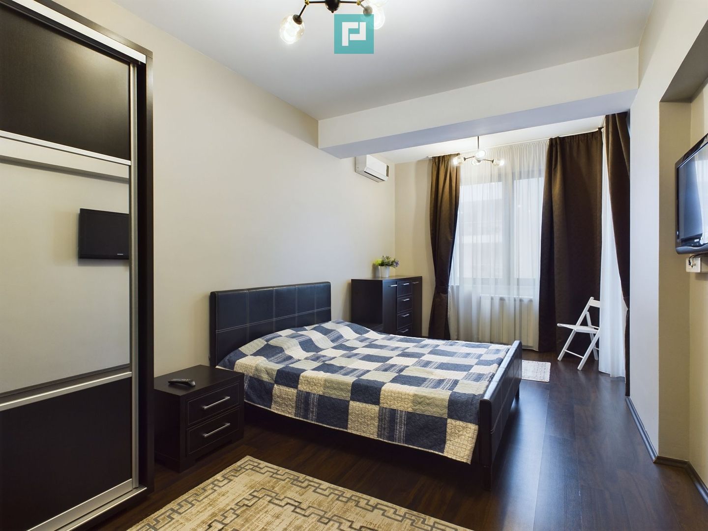 Apartament cu 2 camere modern 7 minute metrou Aurel Vlaicu - Poză 9