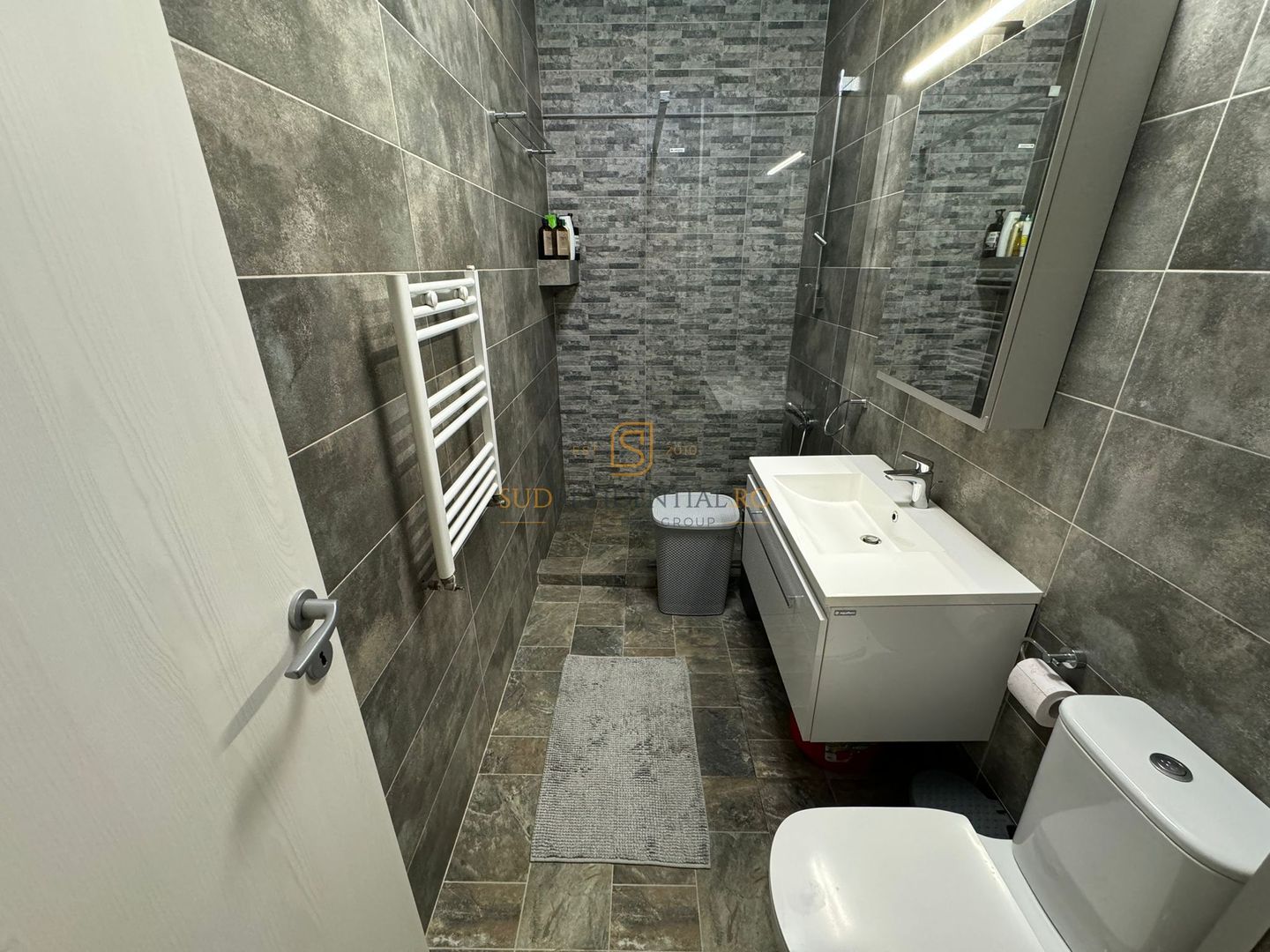 Apartament modern cu 2 camere, loc de parcare inclus, Bd Metalurgiei - Poză 13