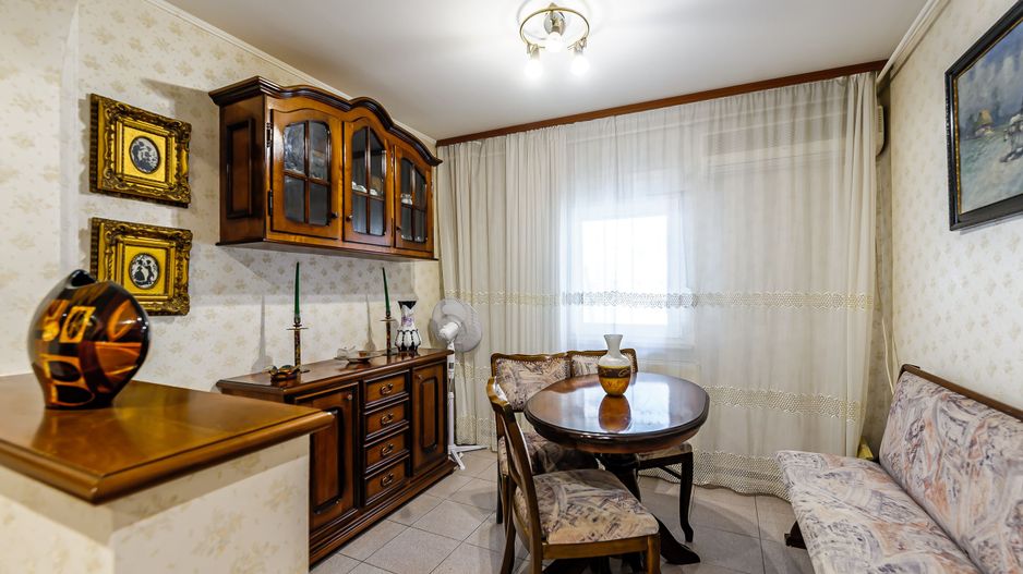 Apartament cu 4 camere Zona Podgoria, strada Bolintineanu - Poză 5