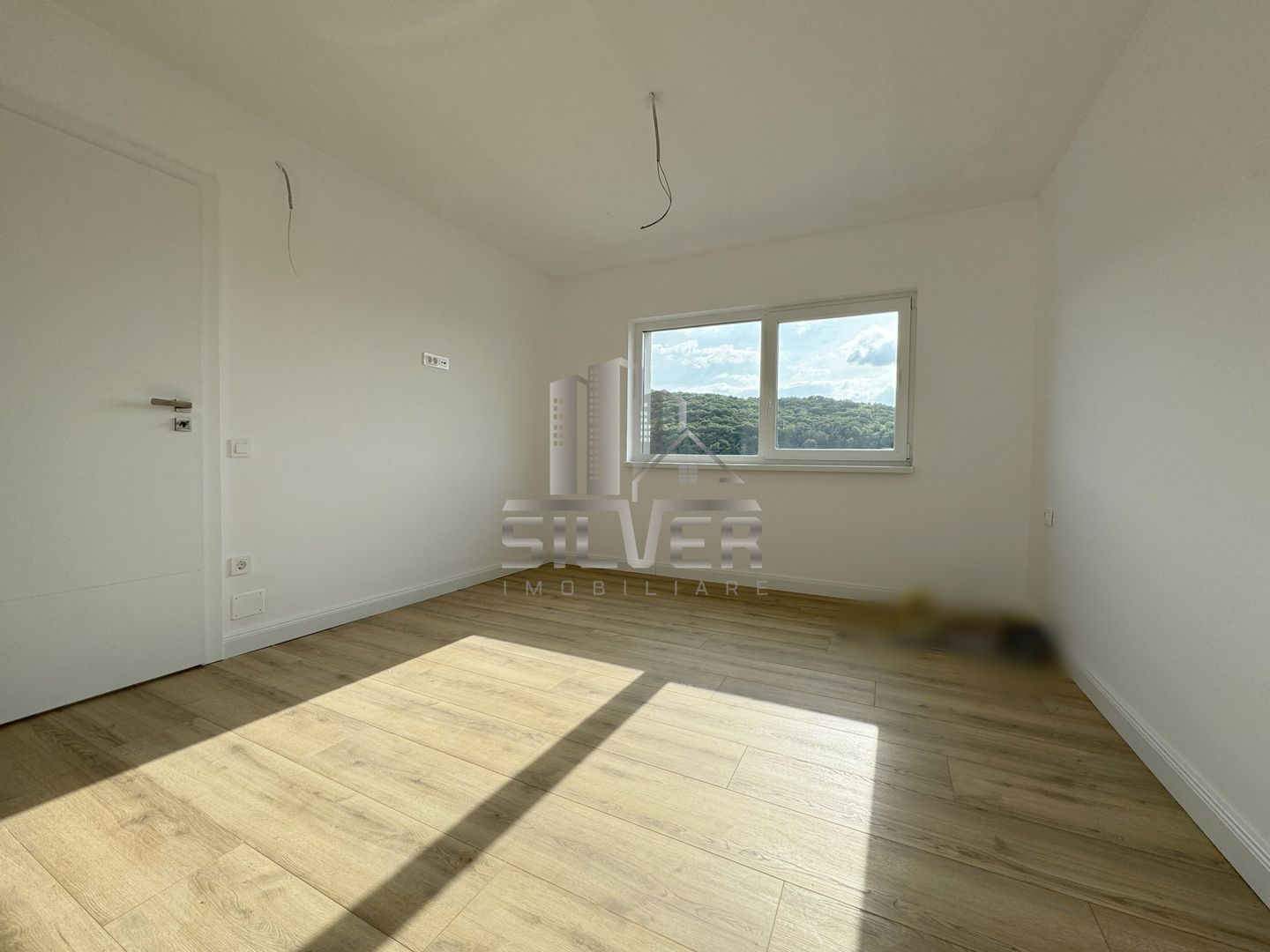 Casa individuala recent finisata cu teren de 425! - Poză 10