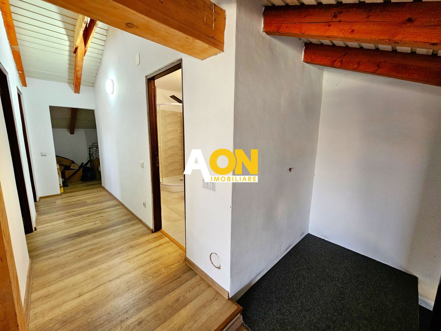 Apartament 4 camere, 2 bai,pretabil pt. birouri, zona ultracentrala - Poză 6