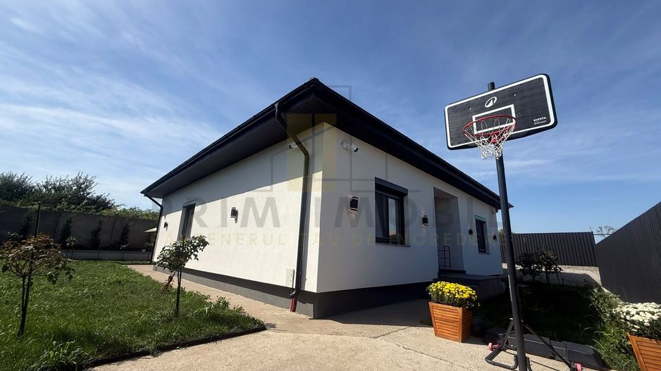 Casa 4 camere, 102 mp, teren 500 mp, fotovoltaice, Holboca - Poză 1