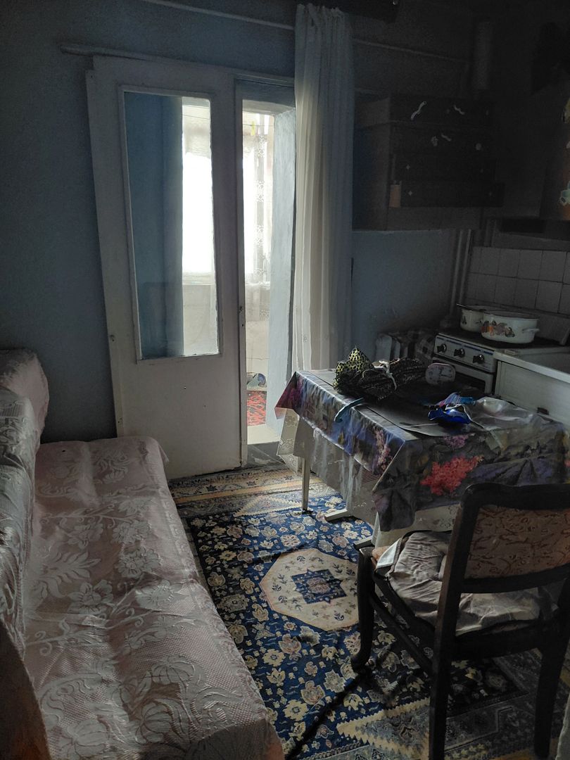 2 camere Micro 21 – bloc 1986 – ideal investiție / renovare - Poză 4