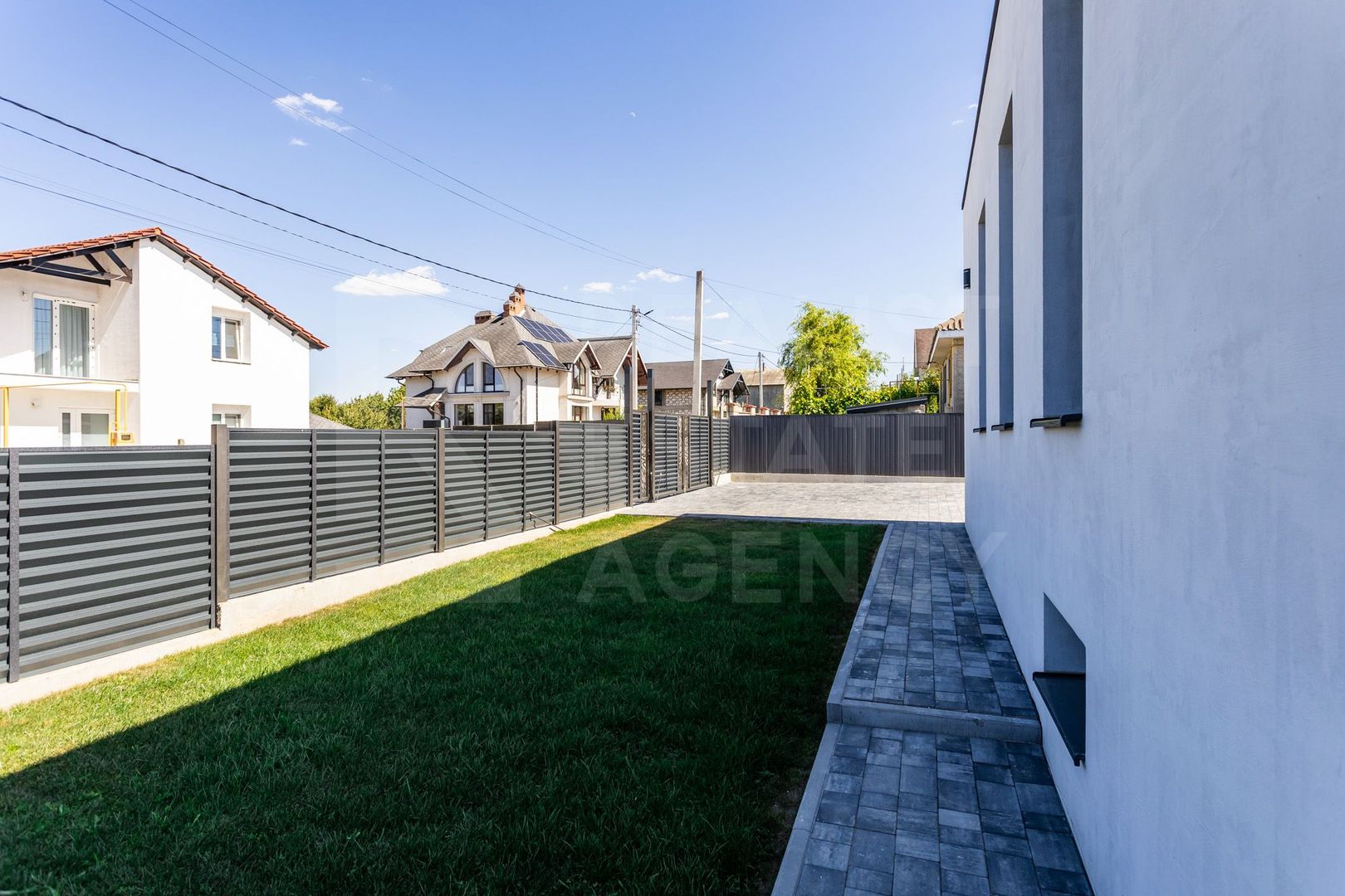 Vânzare,casă Hi-Tech, 3 camere, Porumbeni, raionul Criuleni - Poză 8