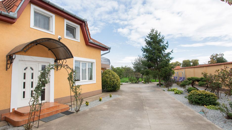 Vilă P+M, Santandrei, 4 dormitoare. 287 000 E (neg). Comision 0. - Poză 7