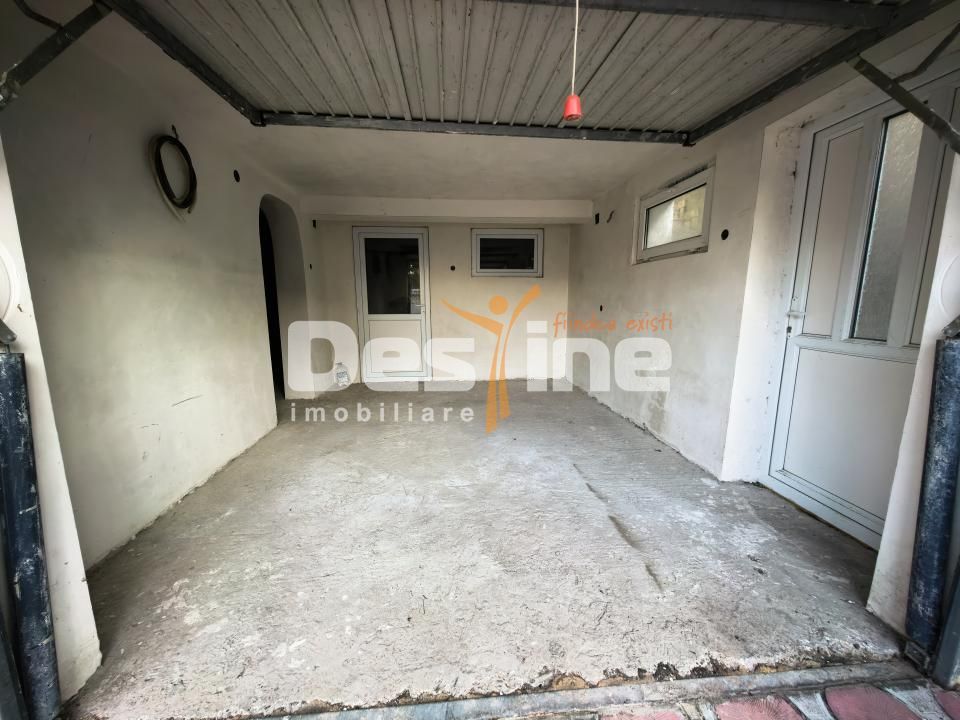 Casă individuală 4 camere 2 garaje 150 mp + anexa și gradina - Poză 39