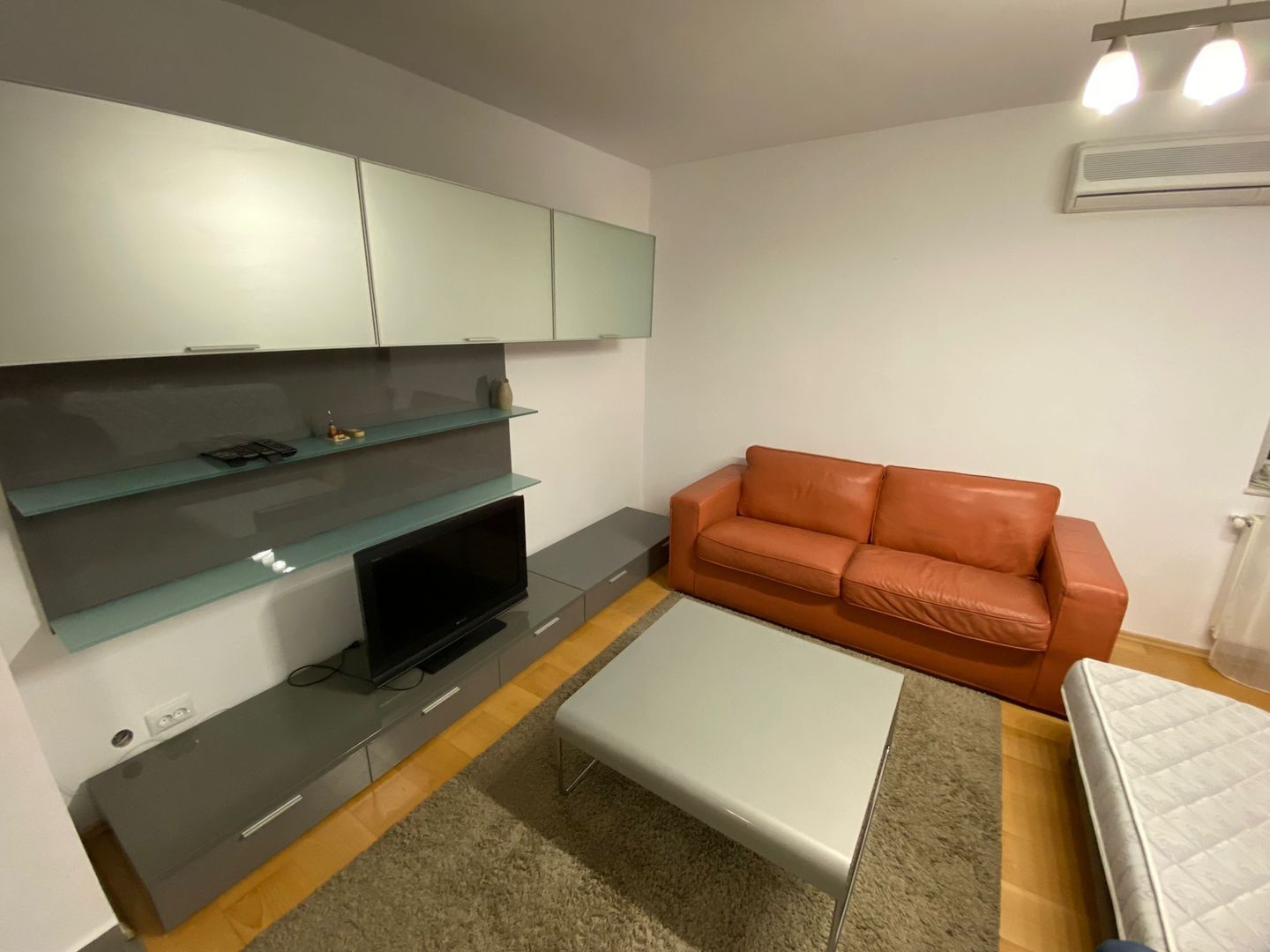 Apartament 2 Camere Unirii, Open Space Parcare Optional - Poză 3