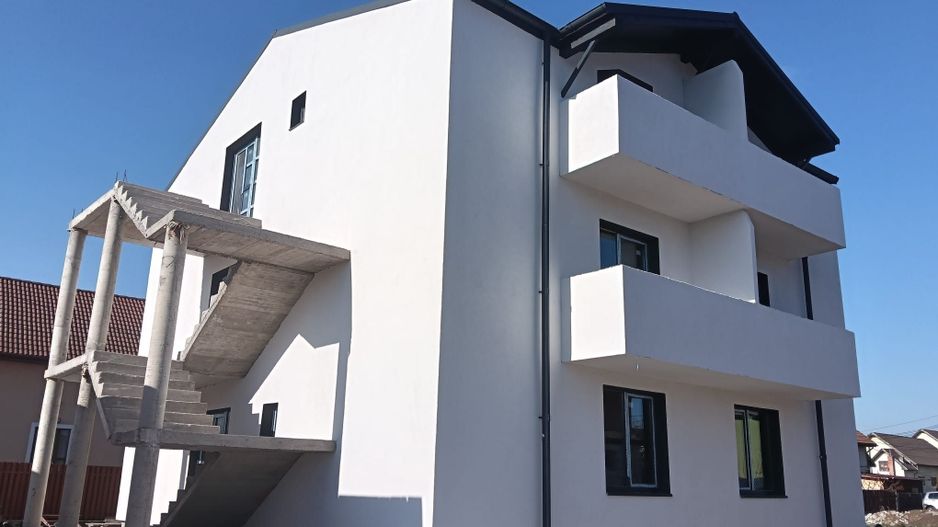 Apartament 2 camere,bloc NOU 50mp,zona 7Noiembrie 1 parcare - Poză 4