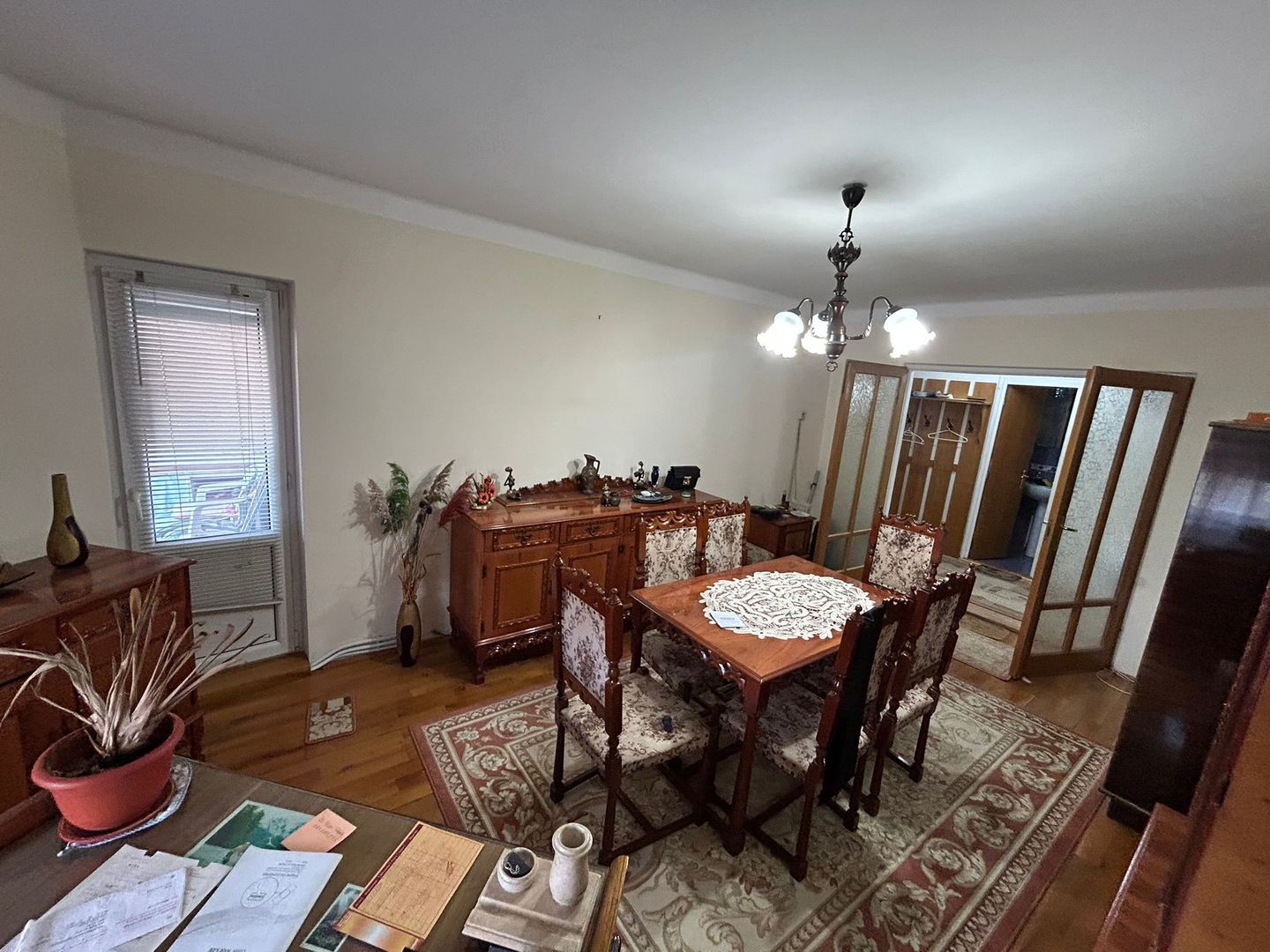 Apartament 3 camere, etaj 1 - zona Centru - Poză 2