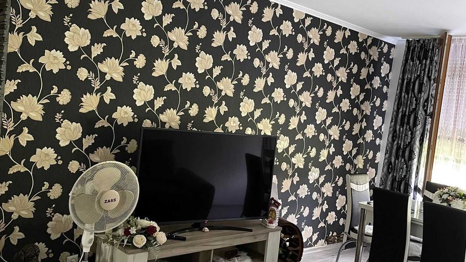 Apartament 2 camere de vanzare , Carpati 1 - Poză 4