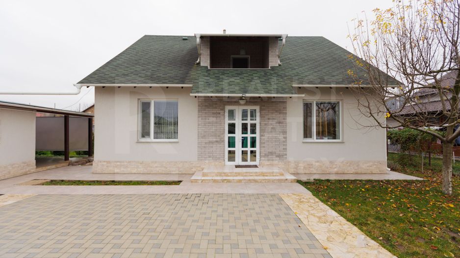 Vânzare, casă, 2 nivele, 5 camere, str. Ion Vatamanu, Vatra - Poză 1