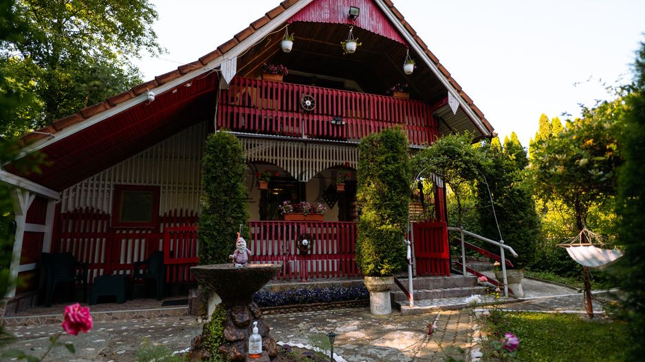 Casă de Vacanță Amenajată | Vălișoara DJ107M | Ciubăr · Foișor · BBQ | - Poză 2